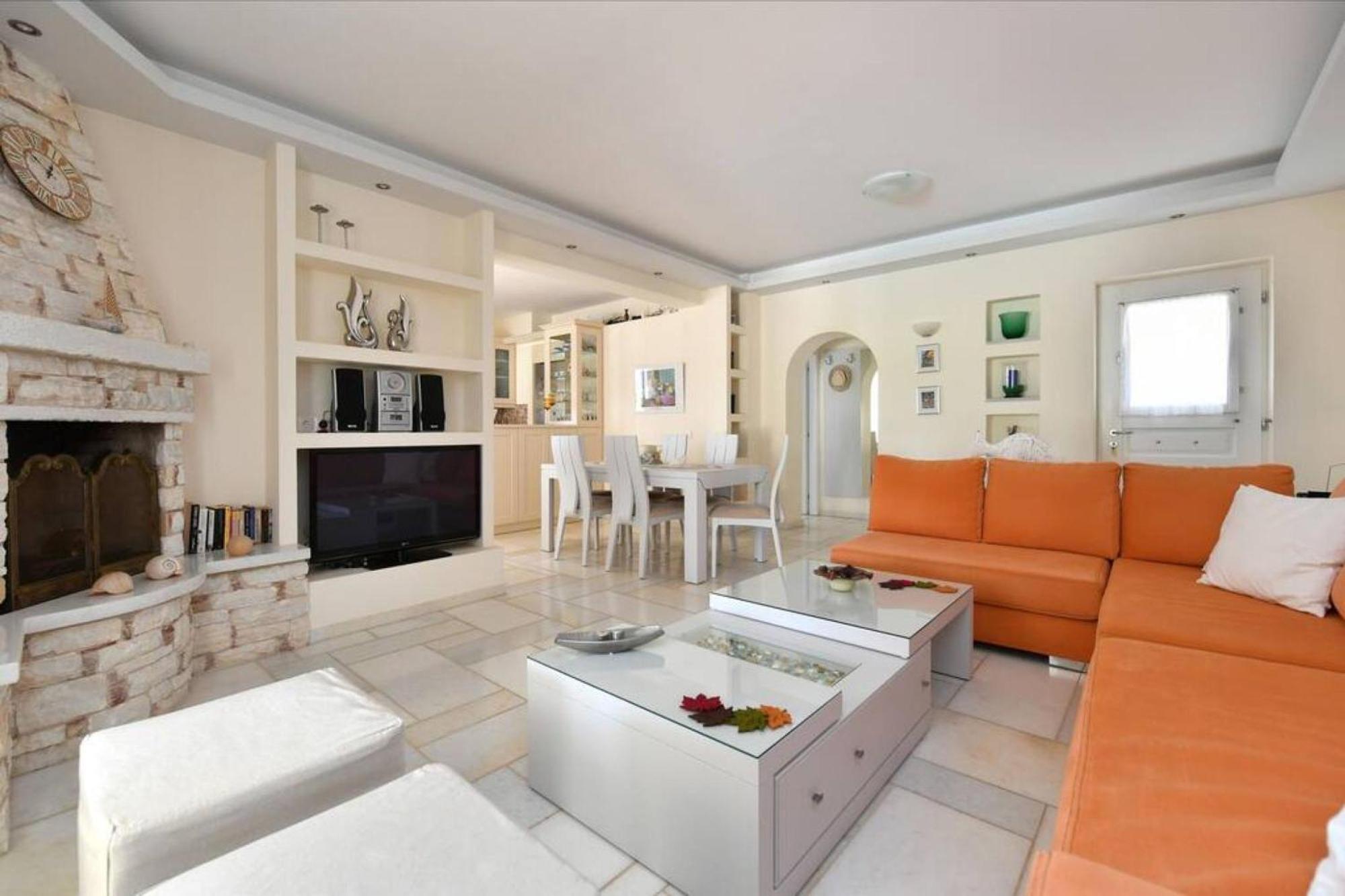 Villa Dionysos In Aliki Екстер'єр фото