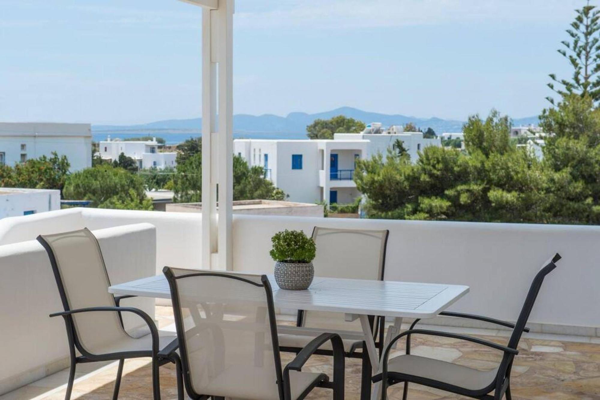 Villa Dionysos In Aliki Екстер'єр фото